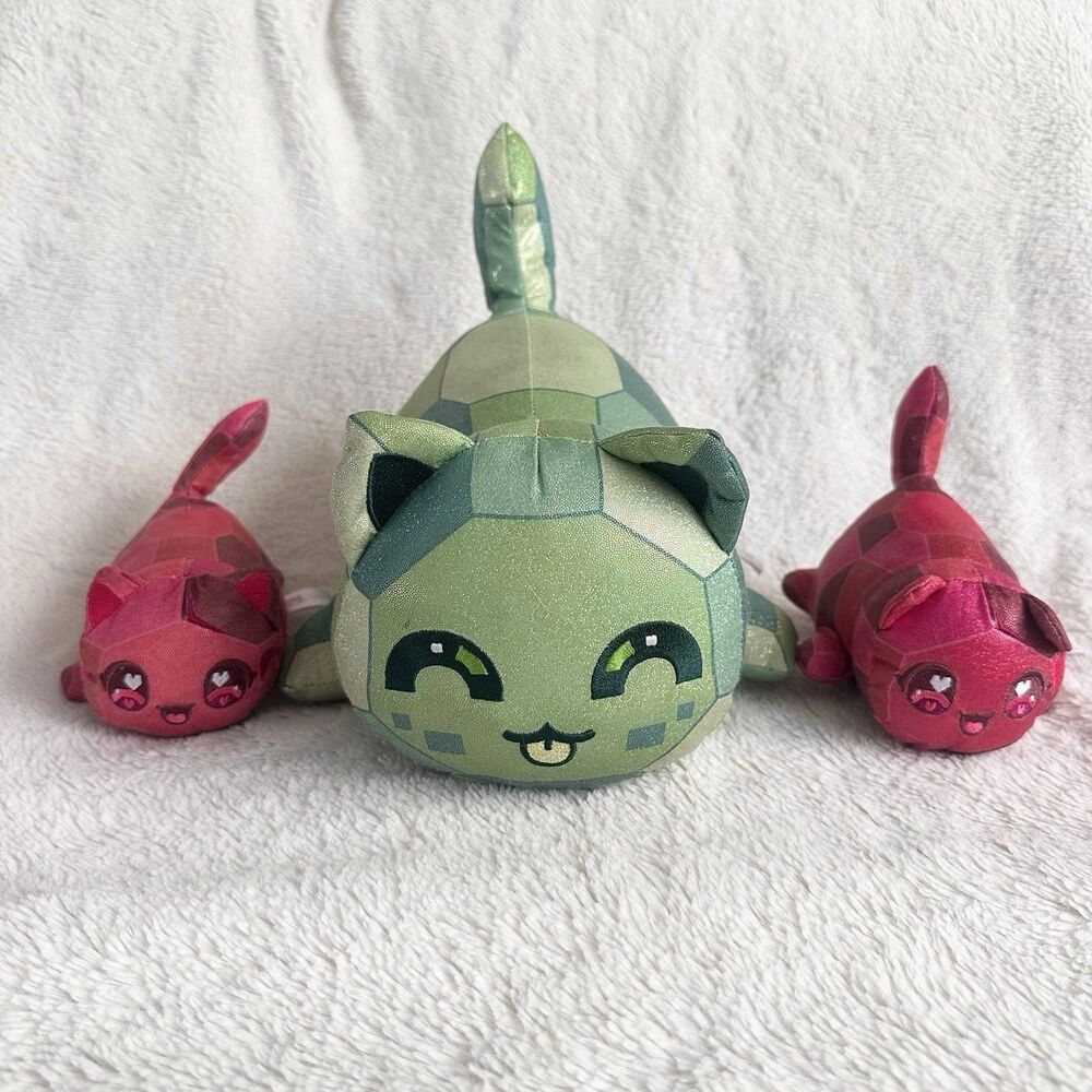 Aphmau MeeMeows Lot Of 3 Large Green Jewel Cat Emerald Ruby Plush Toy